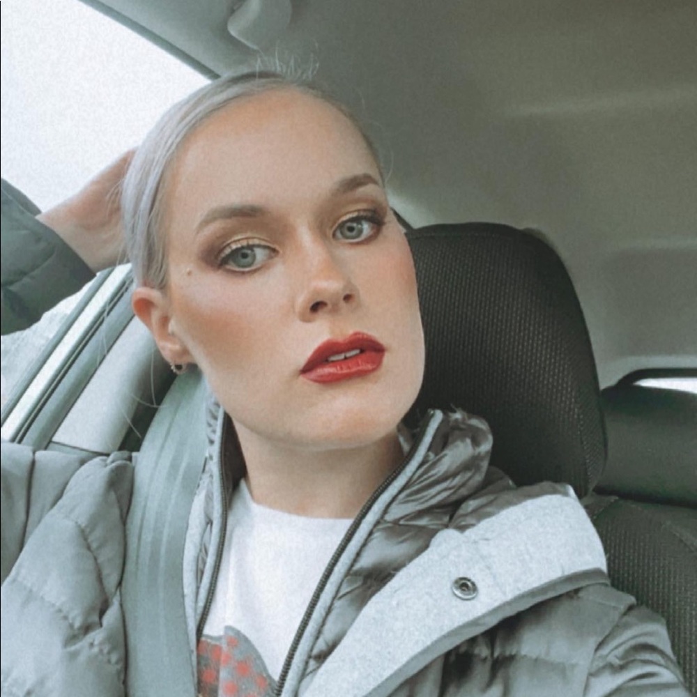 Meet your Posher, Brittany
